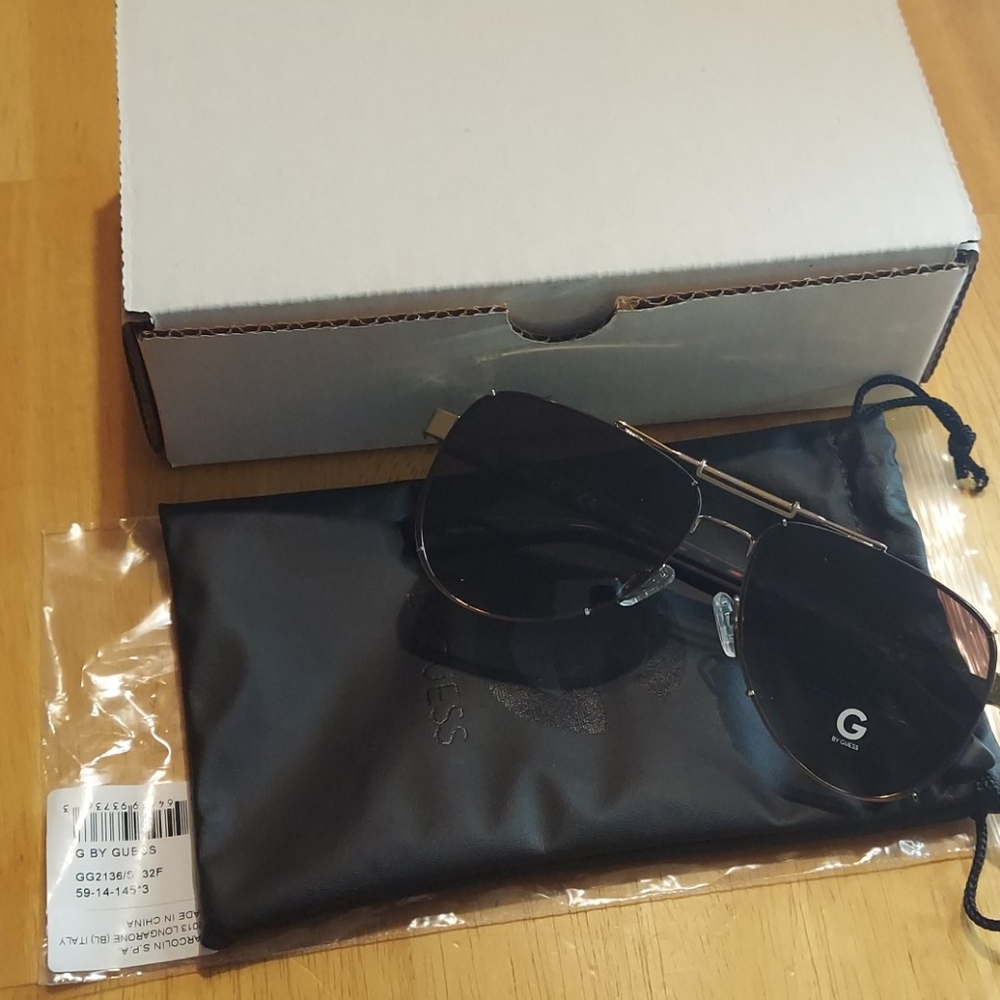 GUESS MEND SUNGLASSES - Picture 2 of 3